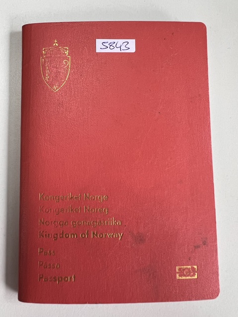 5843