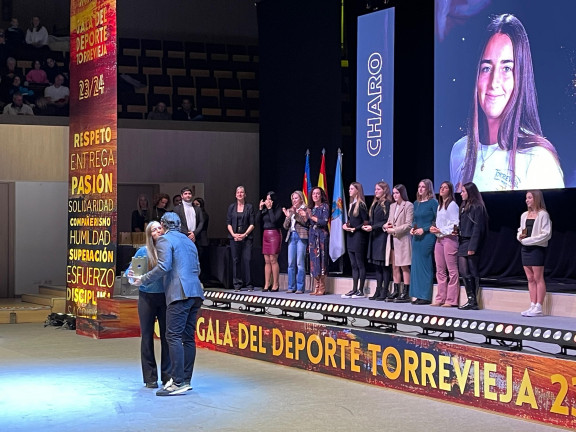 LA GIMNASTA OLÍMPICA POLINA BEREZINA, Y EL REMERO PARAOLÍMPICO JAVIER GARCÍA, MEJORES DEPORTISTAS 2023-2024 4
