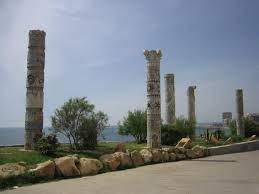 monumento a las culturas del mediterráneo