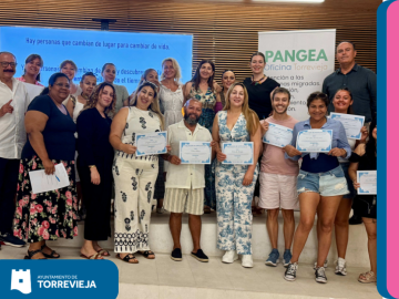 LA ACTIVIDAD "MIÉRCOLES DE BIENESTAR" CONCLUYE CON UN BALANCE MUY POSITIVO TRAS FAVORECER LA INTEGRACIÓN DE MÁS DE UNA TREINTENA DE PERSONAS MIGRANTES EN TORREVIEJA